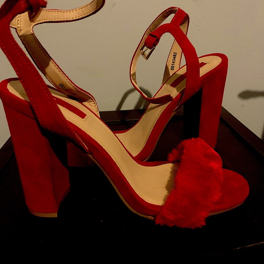 Forever 21 fuzzy deep red high heels. size 5 1/2.